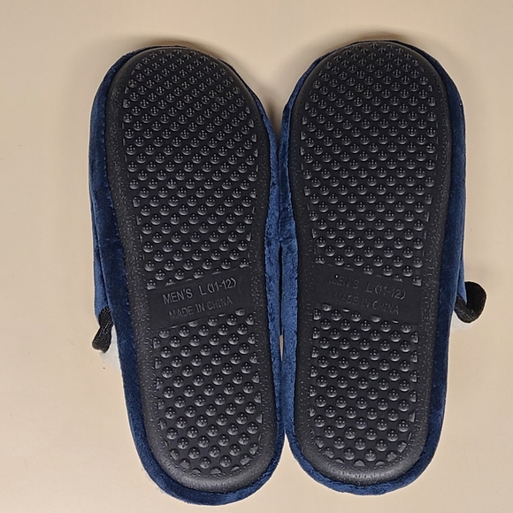 Foco NFL Seattle Seahawks football faux fur plush slippers size 11 - Picture 8 of 9